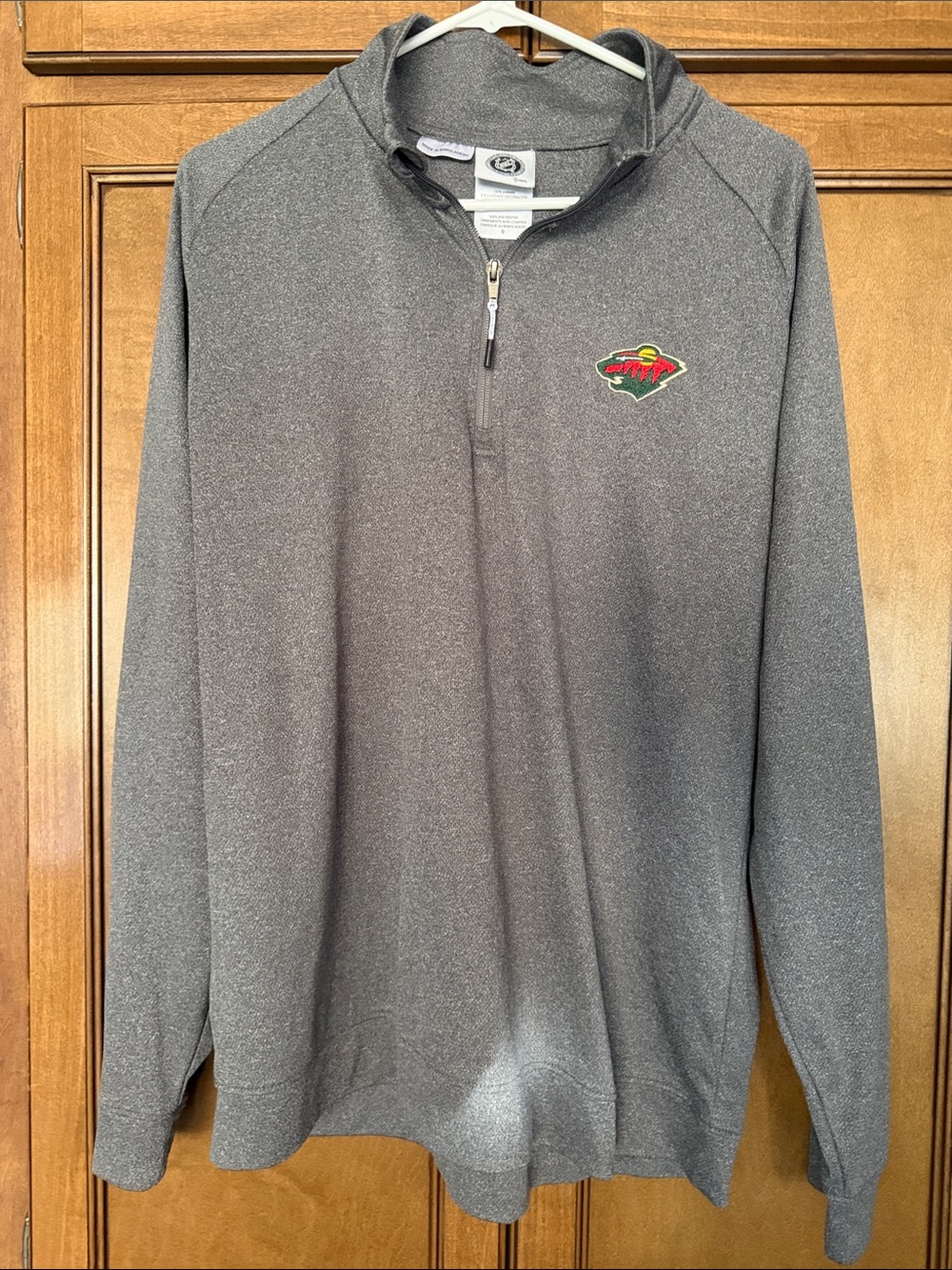NHL Minnesota Wild 1/4 zip Men’s pullover size Large